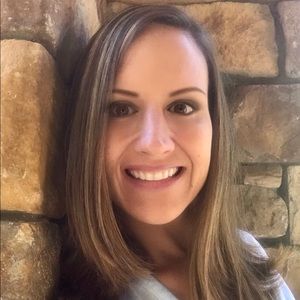 Meet your Posher, Anne